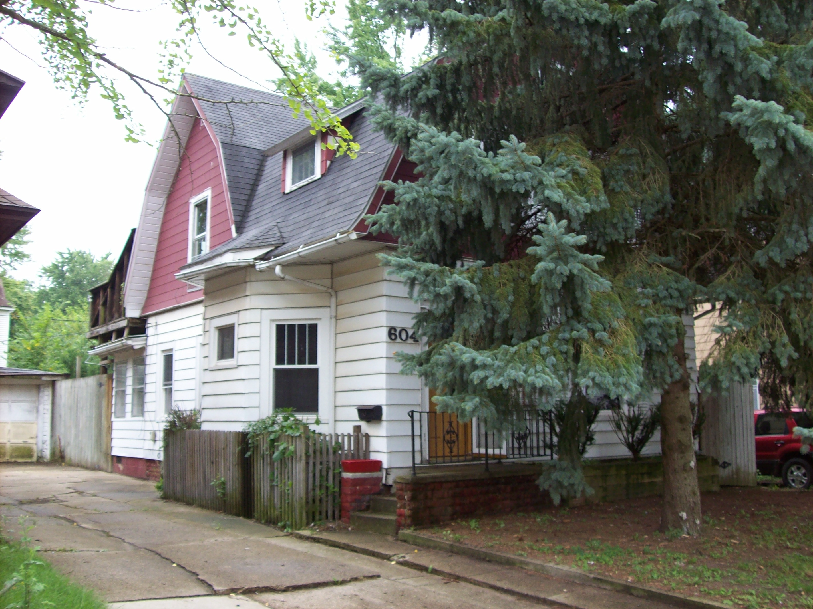 604 Terrace Court, Kalamazoo, MI 49001 