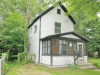 828 Fenimore Ave, Kalamazoo, MI 49048 