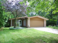 5718 Leeway Drive, Midland, MI 48640 