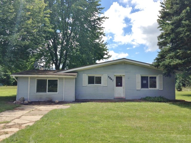 5967 Murphy Lake Rd, Millington, MI 48746 