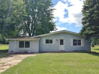 5967 Murphy Lake Rd, Millington, MI 48746 