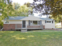 6093 Crabtree Ln, Burton, MI 48519 