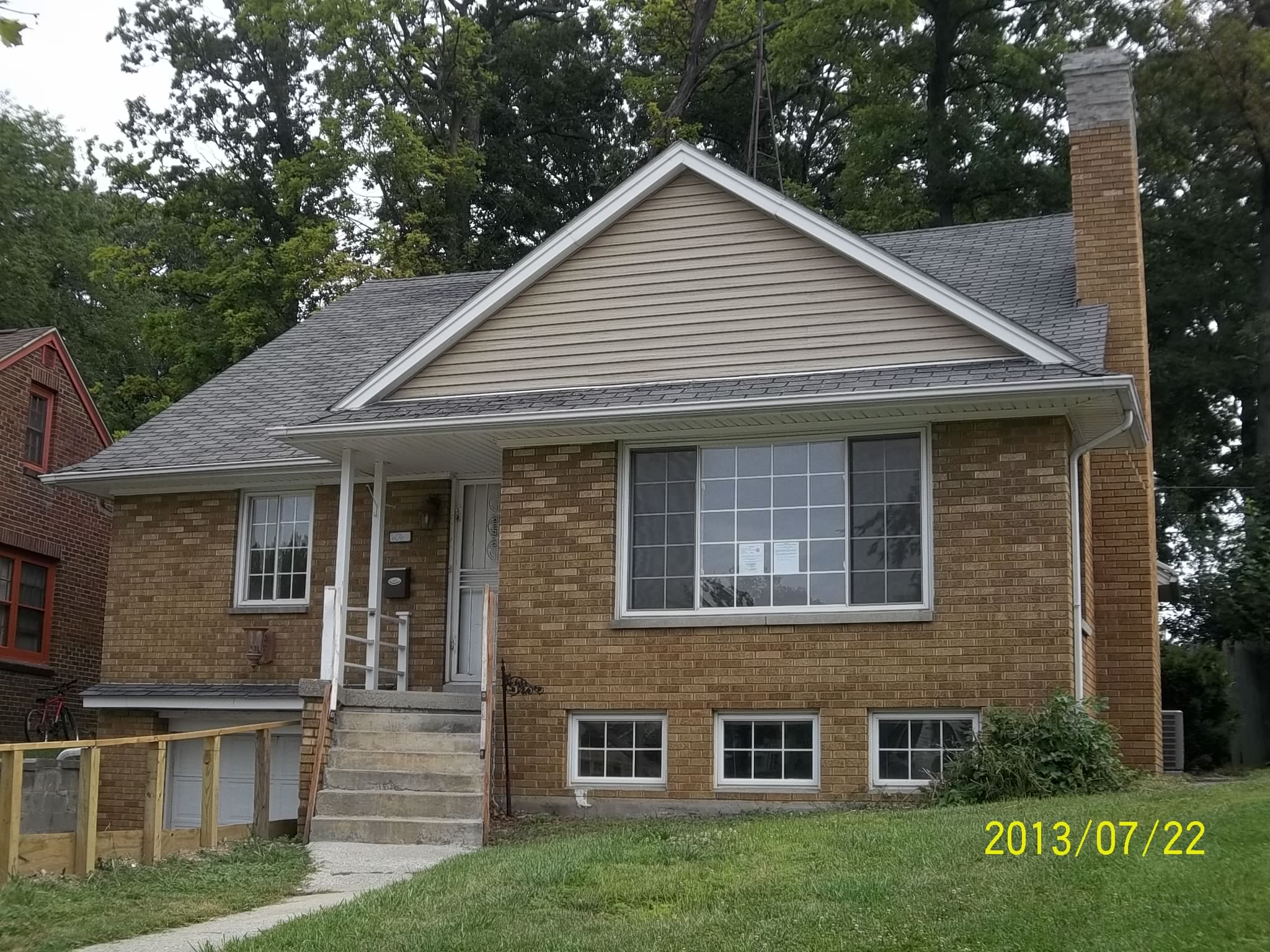 1606 N Grand Traverse Street, Flint, MI 48503 