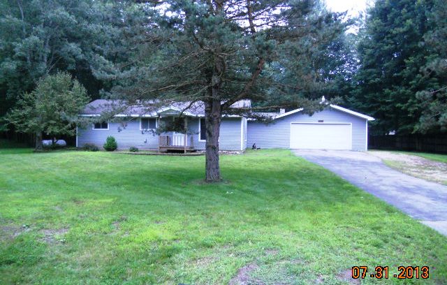 249 W Miller Rd, Midland, MI 48640 