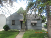 185 Dickinson St, Mount Clemens, MI 48043 