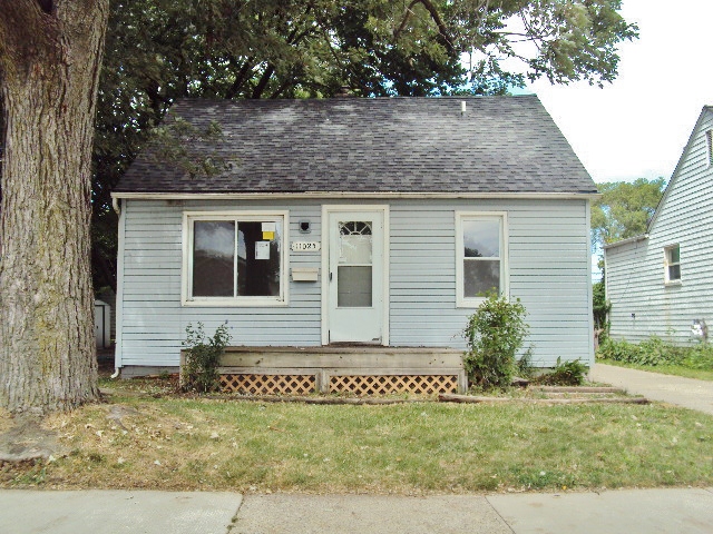 11025 Essex Ave, Warren, MI 48089 