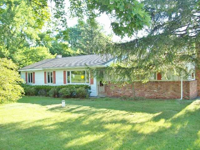 7807 Summerfield Rd, Petersburg, MI 49270 