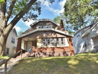 1019 Calvin Ave SE, Grand Rapids, MI 49506 
