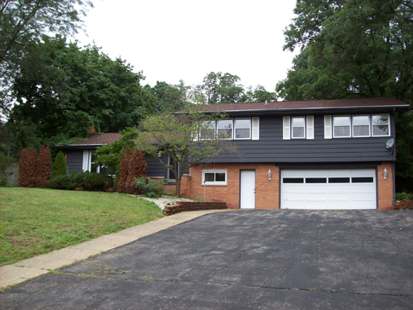 2506 Angling Road, Kalamazoo, MI 49008 