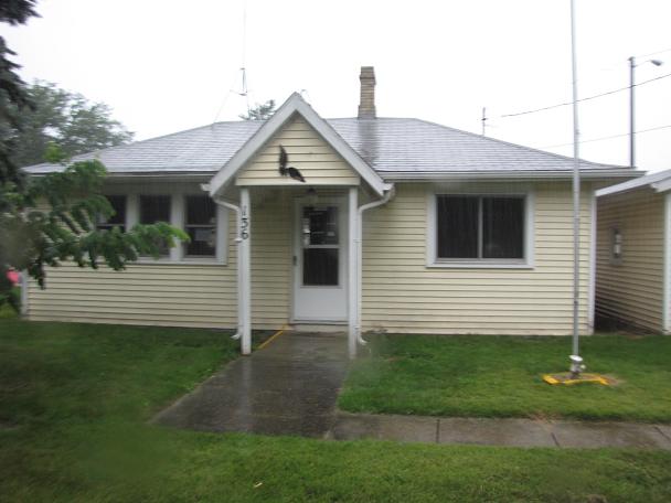 136 S Railroad St, Lawton, MI 49065 