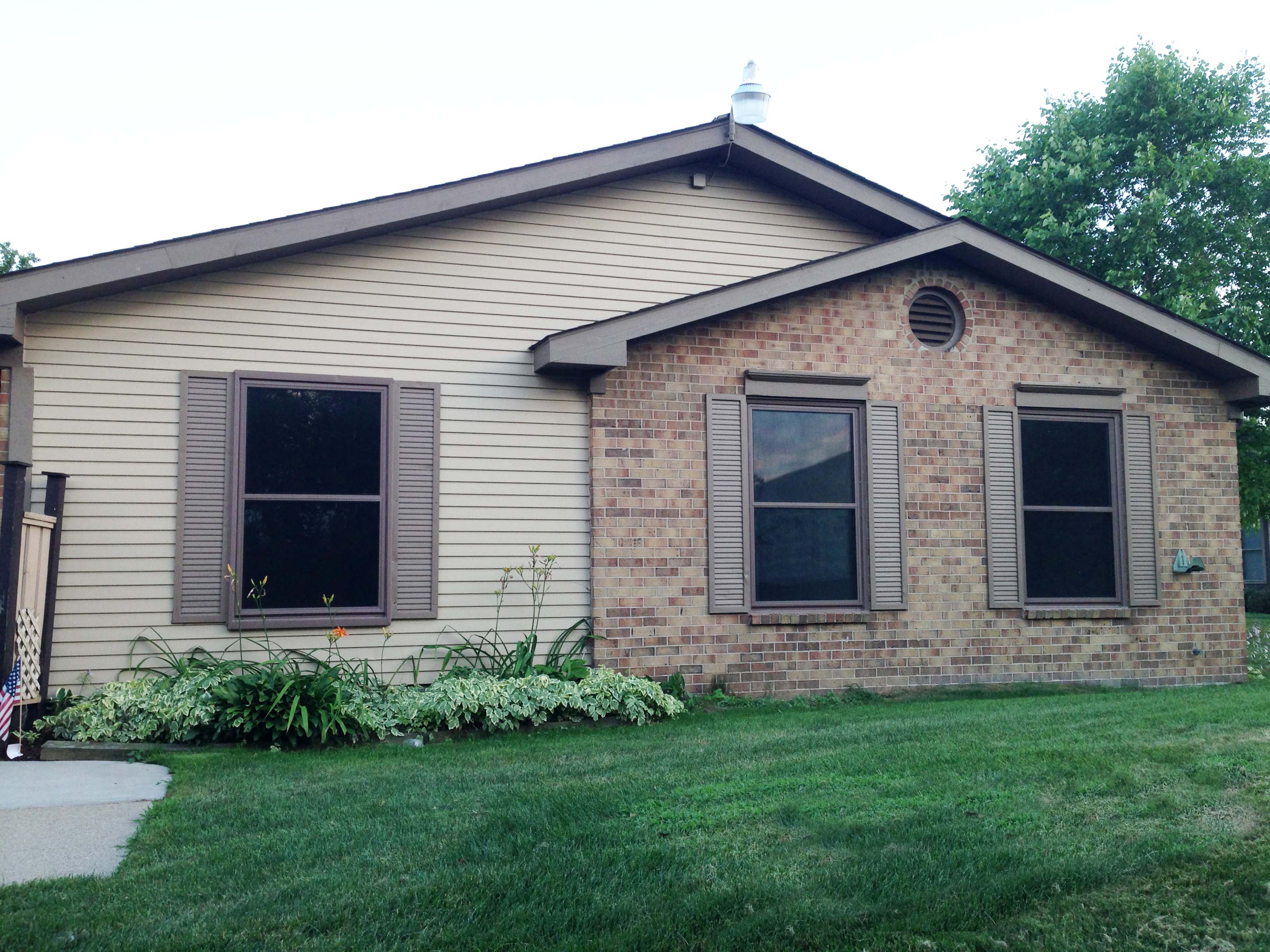 2737 ROUNDTREE, Troy, MI 48083 