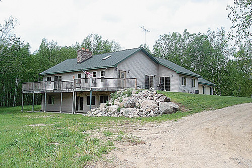 1707 Decker Rd, West Branch, MI 48661 