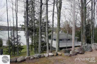1132 W Gruler Road, Petoskey, MI 49770 