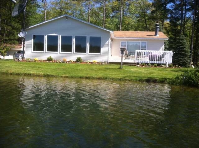 8567 N Lake Louise Road, Hawks, MI 49743 