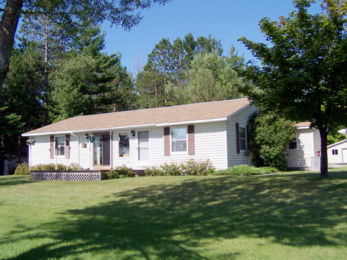 4489 W Cedar Lake Rd, Greenbush, MI 48738 