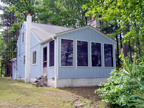 2262 Cedar run, Mio, MI 48647 