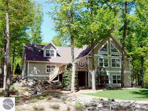 3079 White Tail Drive, Bellaire, MI 49615 