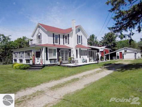 9210 Steiner Road, Bellaire, MI 49615 