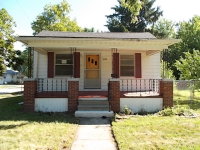 1820 Mackinaw St, Saginaw, MI 48602 