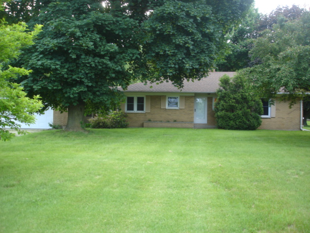 509 6th Street, Plainwell, MI 49080 