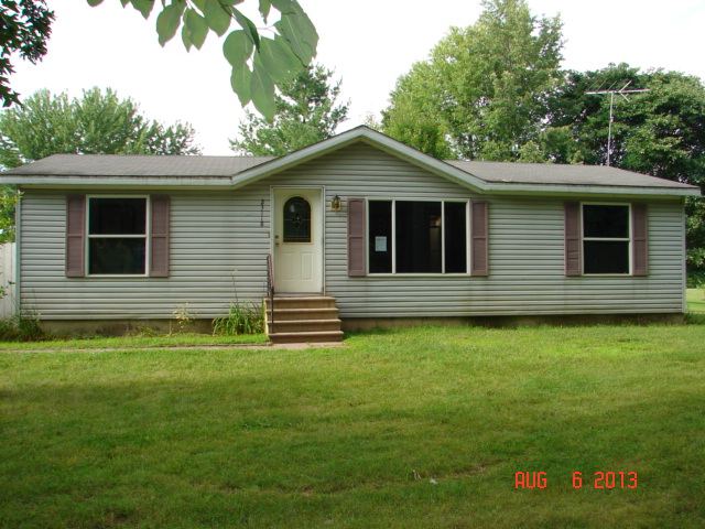 23118 Patricia Ln, Sturgis, MI 49091 