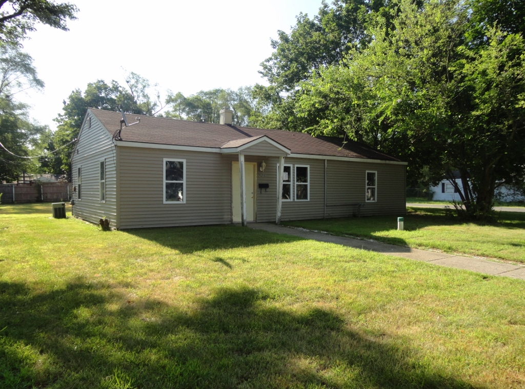 2023 Baldwin Dr, Niles, MI 49120 