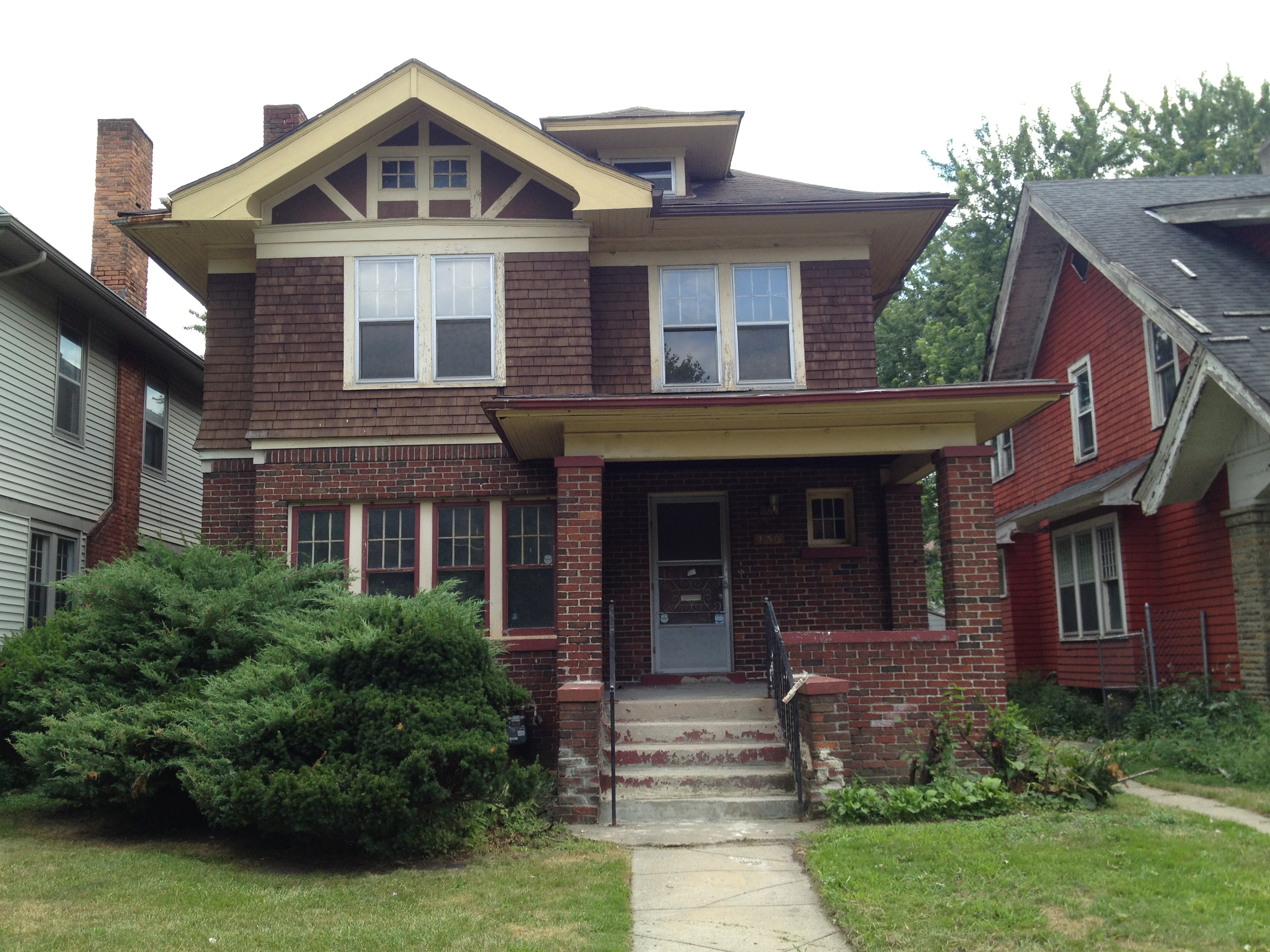 130 Rhode Island St, Highland Park, MI 48203 