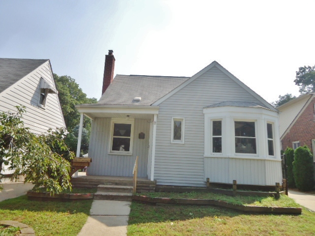 2725 Parker St, Dearborn, MI 48124 
