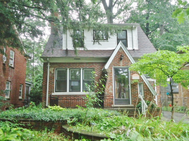 22122 Roxford St, Detroit, MI 48219 