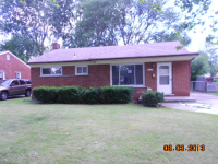 9073 Brentwood St, Livonia, MI 48150 