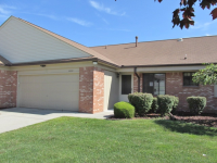 20591 Pine Meadow Dr #115, Clinton Township, MI 48036 