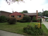 5917 Belmont St, Dearborn Heights, MI 48127 