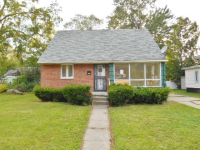2715 Seneca St, Flint, MI 48504 