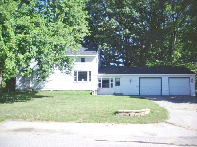 4838 Ironwood St, Saginaw, MI 48638 
