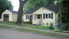 1110 Mccullough St, Lansing, MI 48912 