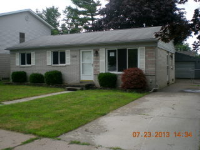 24430 Trombley St, Clinton Township, MI 48035 