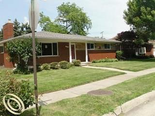 Middlesex, Saint Clair Shores, MI 48080 