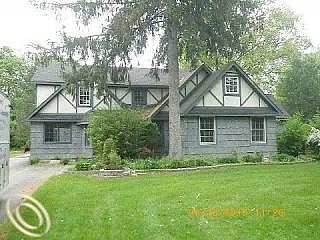 Massena, Commerce Township, MI 48382 