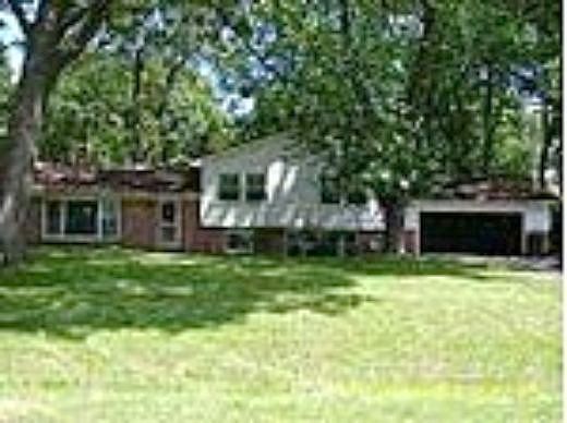 Alsup Ave, Commerce Township, MI 48382 