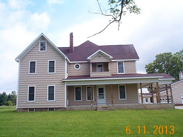 Peters, Columbiaville, MI 48421 