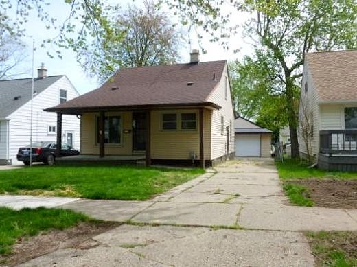 Oakley, Clawson, MI 48017 