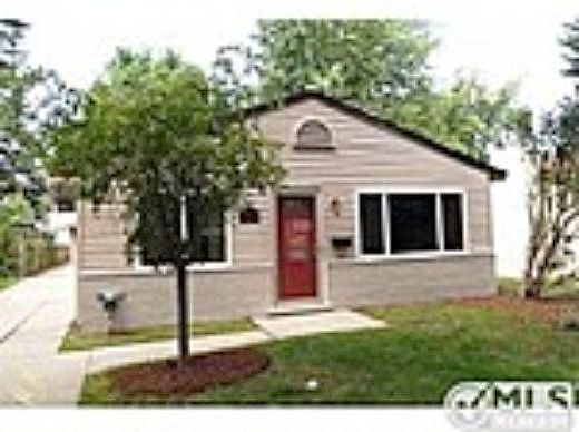 Barrington St, Madison Heights, MI 48071 