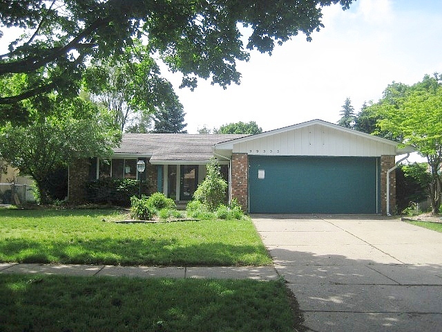 Donald St, Livonia, MI 48154 