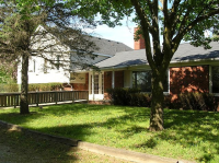 Lone Pine Trl, Lapeer, MI 48446 