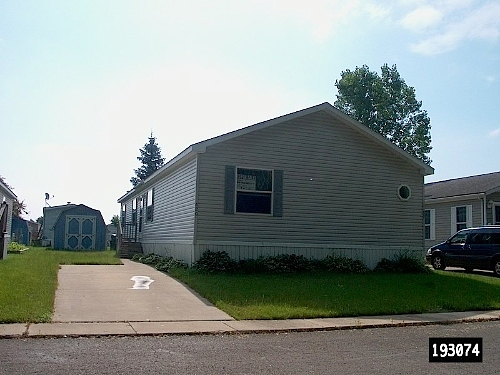Grandshire Blvd,, Fowlerville, MI 48836 