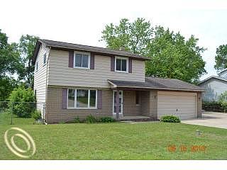Linwood, Brighton, MI 48116 