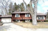 Highlander St, Lake Orion, MI 48362 