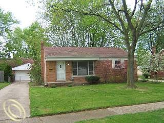 Broadview, Farmington, MI 48336 
