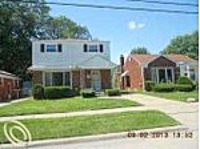 Phlox Ave, Eastpointe, MI 48021 