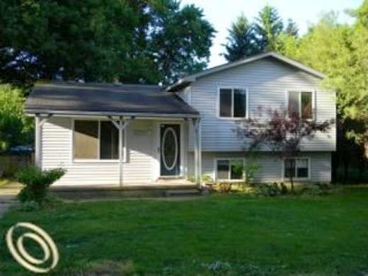 James, Highland, MI 48356 